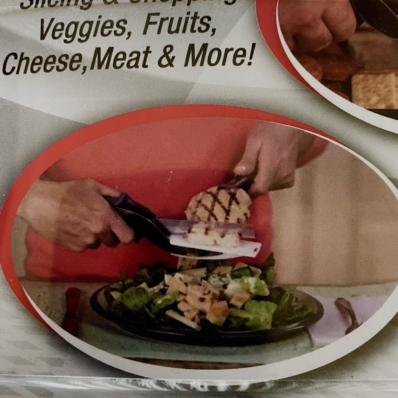 Clever Cutter - Knife & Cutting Board - Picture 11 of 12